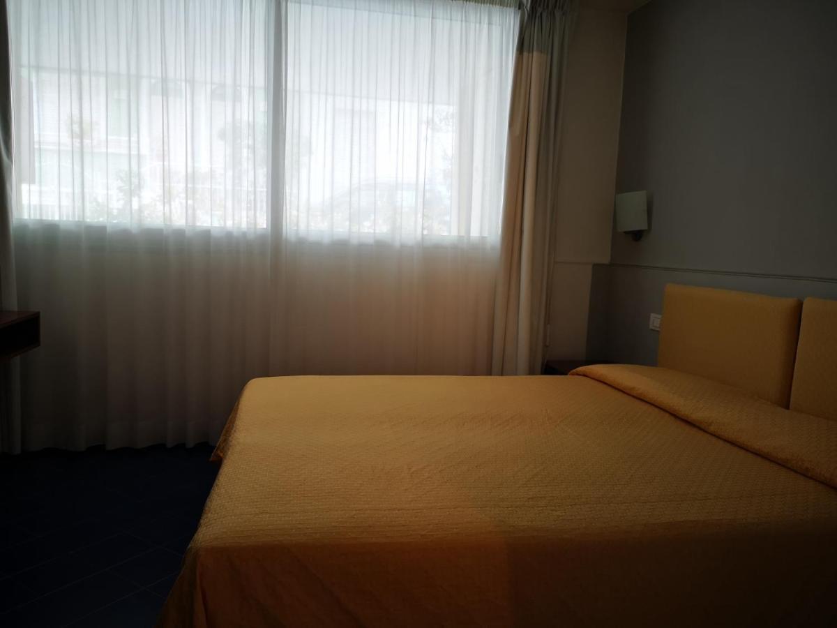 Residence Adriatico ガビッチェ・マーレ エクステリア 写真