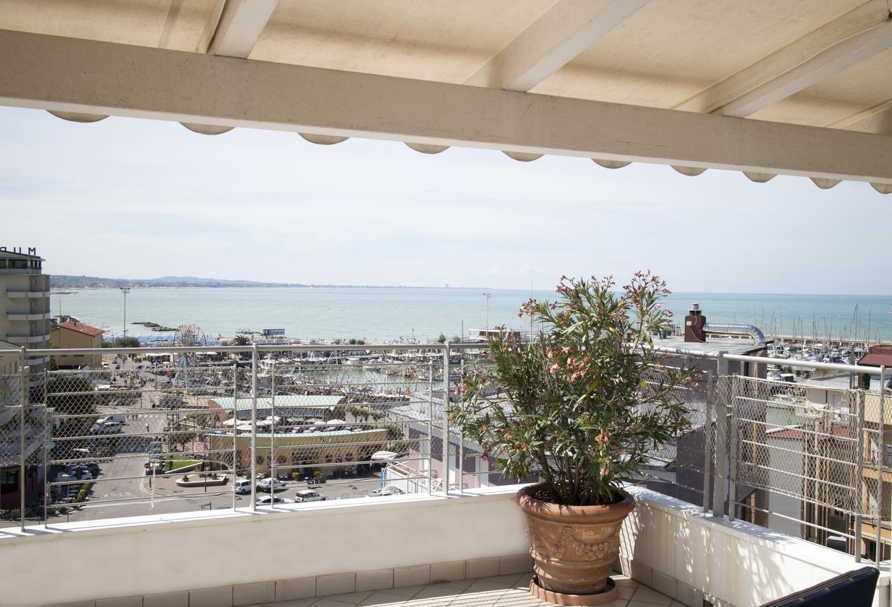 Residence Adriatico ガビッチェ・マーレ エクステリア 写真